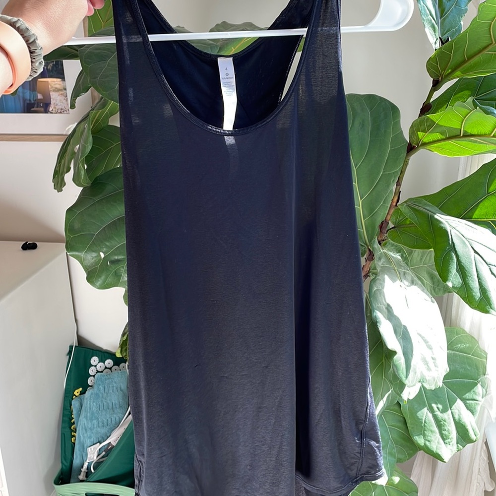 3 for $30 Lululemon size 4 black tank